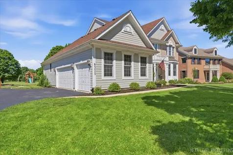 8325 Watson Circle Lakewood IL 60014
