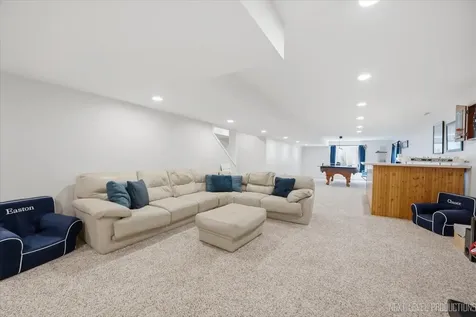 8325 Watson Circle Lakewood IL 60014