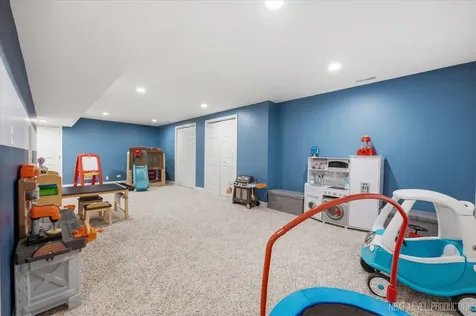 8325 Watson Circle Lakewood IL 60014