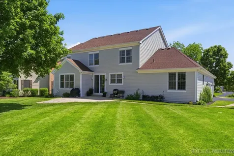 8325 Watson Circle Lakewood IL 60014