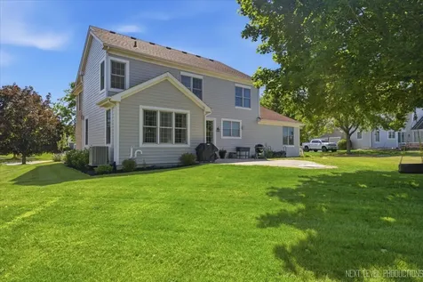 8325 Watson Circle Lakewood IL 60014