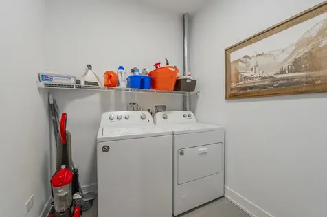 1470 West Webster Avenue Chicago IL 60614