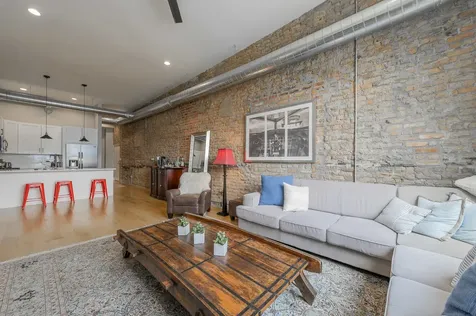 1470 West Webster Avenue Chicago IL 60614