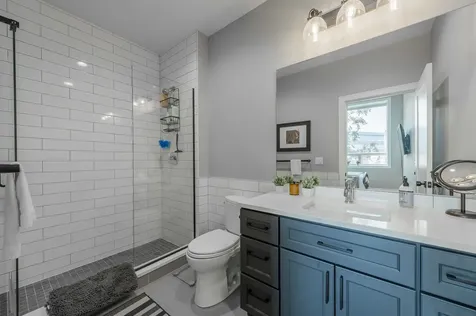 1470 West Webster Avenue Chicago IL 60614