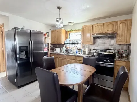4024 South Artesian Avenue Chicago IL 60632