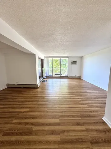 2211 South Stewart Avenue Lombard IL 60148