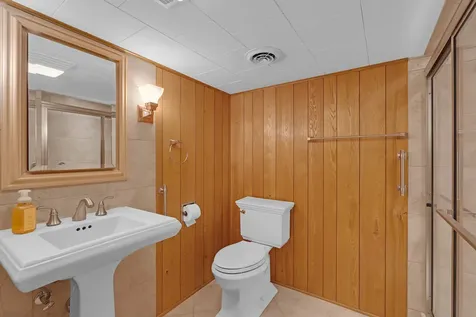 718 North Russel Mount Prospect IL 60056