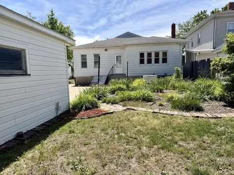 822 West Lafayette Street Ottawa IL 61350