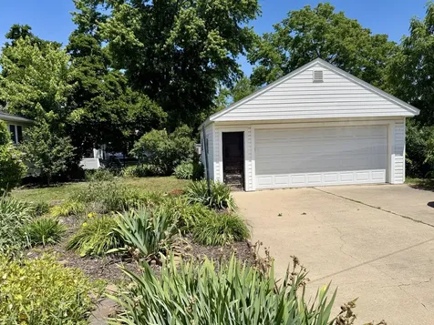 822 West Lafayette Street Ottawa IL 61350