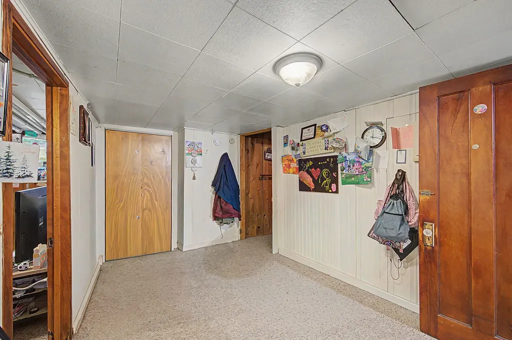 4450 North Mango Avenue Chicago IL 60630