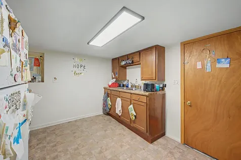 4450 North Mango Avenue Chicago IL 60630