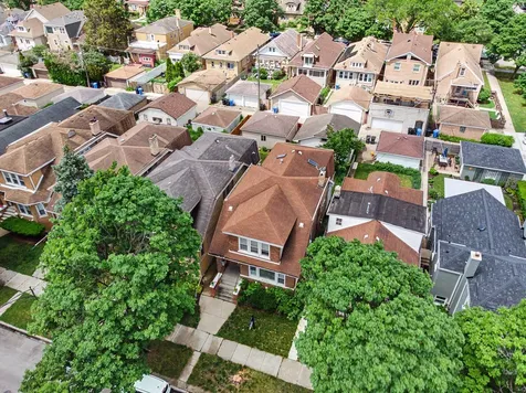 4450 North Mango Avenue Chicago IL 60630