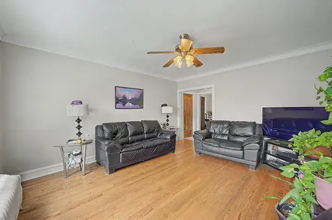 4450 North Mango Avenue Chicago IL 60630