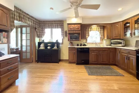 34841 North Leonard Avenue Ingleside IL 60041