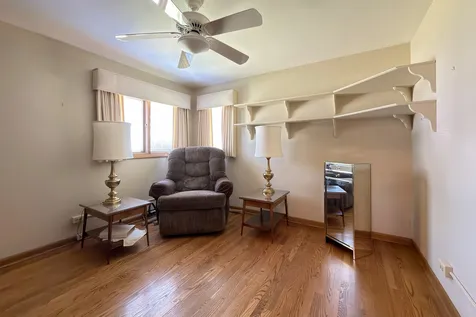 34841 North Leonard Avenue Ingleside IL 60041