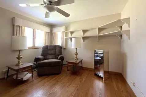 34841 North Leonard Avenue Ingleside IL 60041