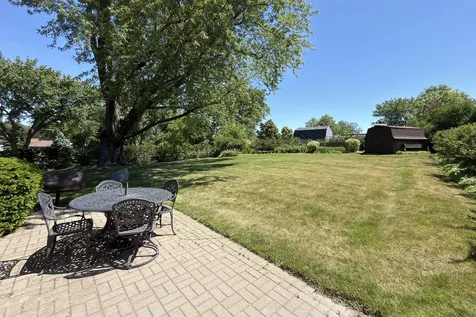 34841 North Leonard Avenue Ingleside IL 60041