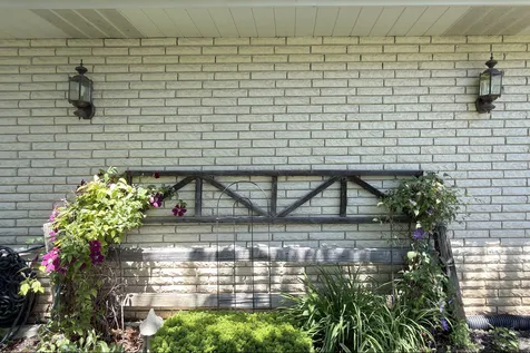 34841 North Leonard Avenue Ingleside IL 60041