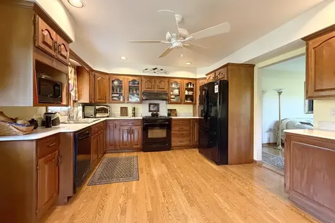 34841 North Leonard Avenue Ingleside IL 60041