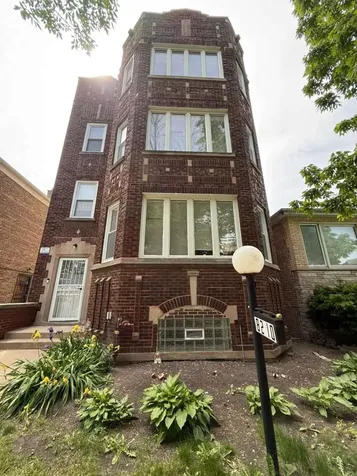 8210 South Marshfield Avenue Chicago IL 60620