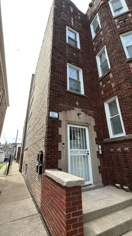 8210 South Marshfield Avenue Chicago IL 60620