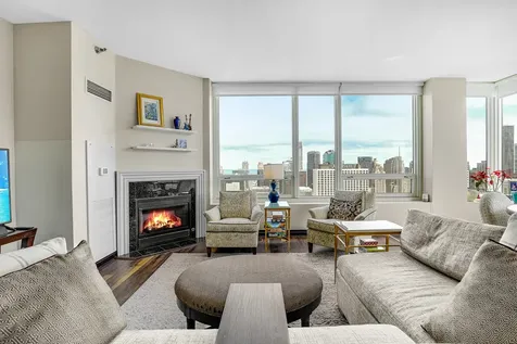 33 West Ontario Street Chicago IL 60654