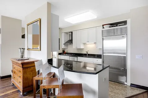 33 West Ontario Street Chicago IL 60654