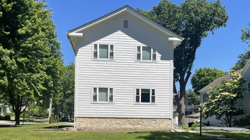 632 North Center Street Naperville IL 60563