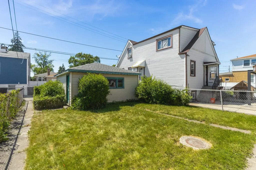 4826 South Kolin Avenue Chicago IL 60632