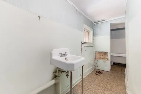 4826 South Kolin Avenue Chicago IL 60632