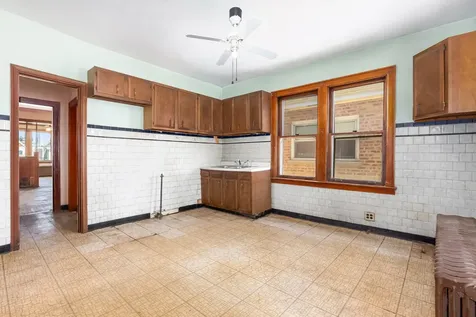 4826 South Kolin Avenue Chicago IL 60632