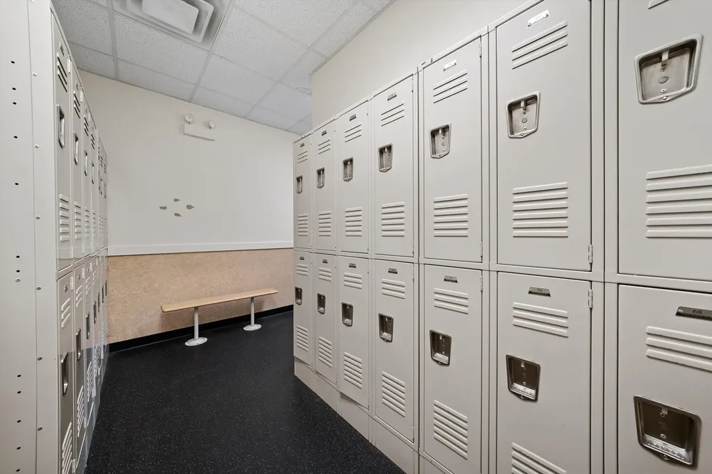 1720 West North Avenue Chicago IL 60622