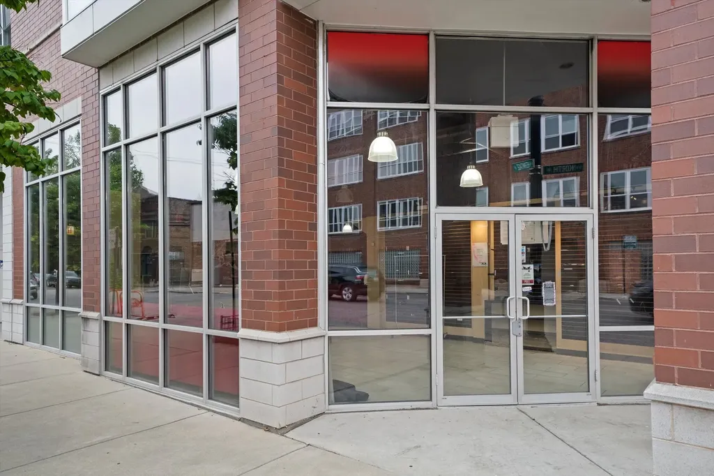 1720 West North Avenue Chicago IL 60622