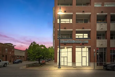 1720 West North Avenue Chicago IL 60622