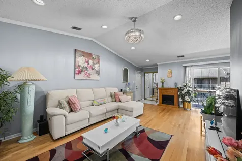 9130 West 95th Street Hickory Hills IL 60457