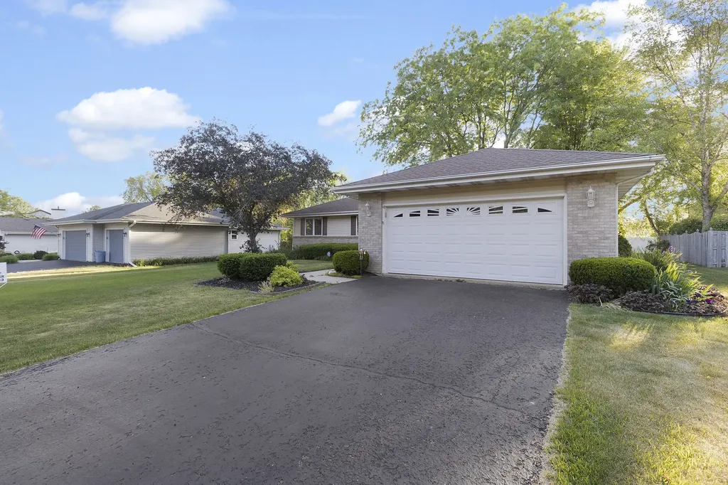 984 Anee Drive Rockford IL 61108