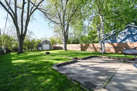 127 South Hawthorne Boulevard Mundelein IL 60060