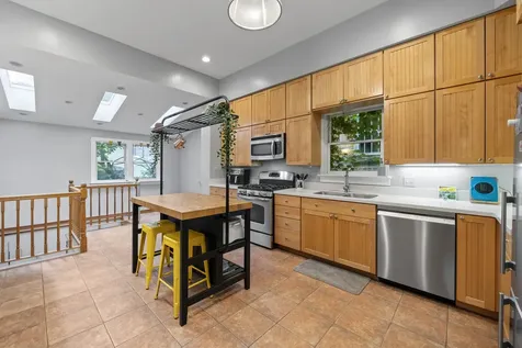 2110 North Dayton Street Chicago IL 60614
