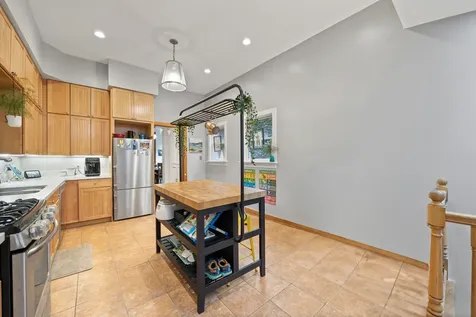 2110 North Dayton Street Chicago IL 60614