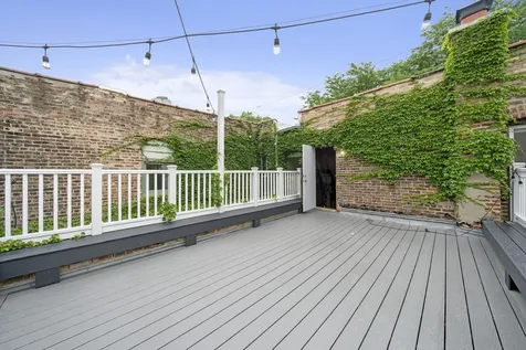 2110 North Dayton Street Chicago IL 60614