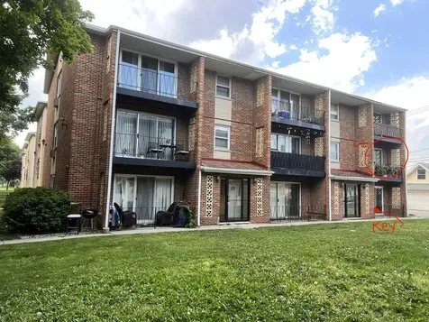 6436 West 64th Place Chicago IL 60638