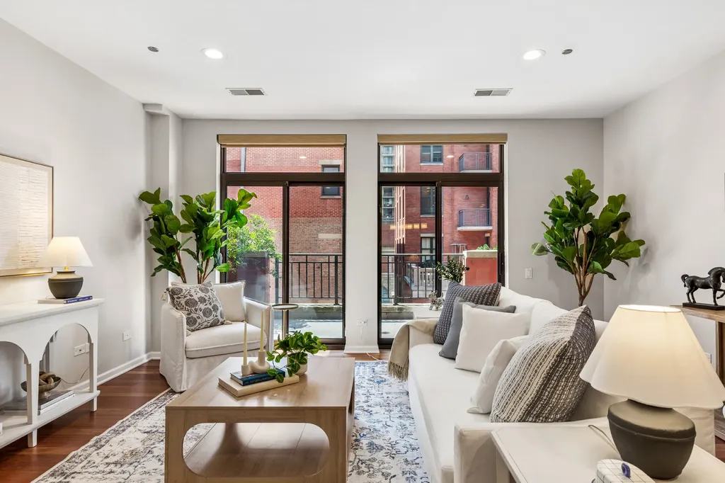 33 West Huron Street Chicago IL 60654