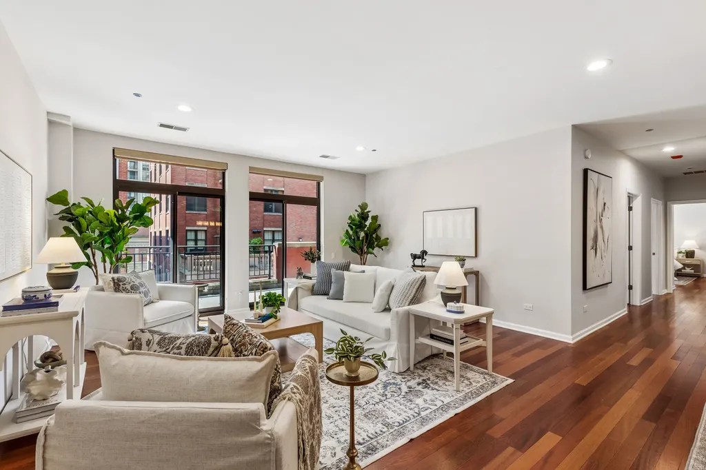 33 West Huron Street Chicago IL 60654
