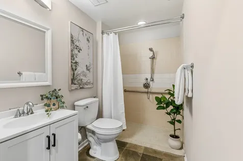 33 West Huron Street Chicago IL 60654