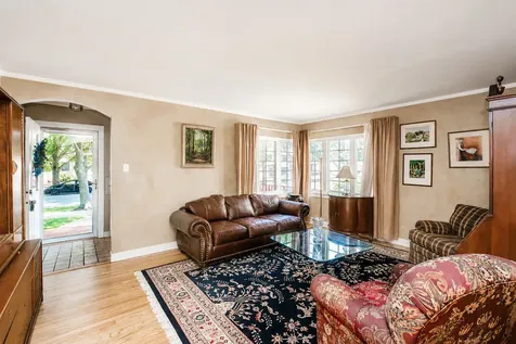 3912 West 107th Street Chicago IL 60655