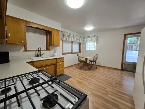 7124 Jarvis Avenue Niles IL 60714