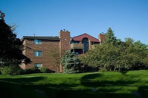 1360 Brook Street St. Charles IL 60174