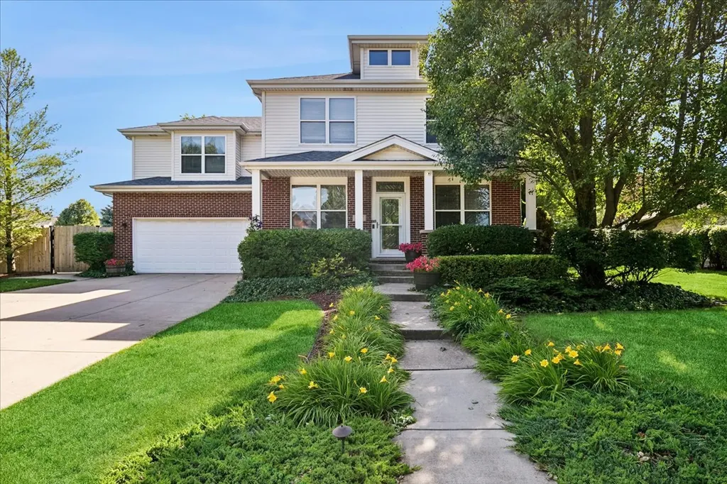 2717 Tanaga Basin New Lenox IL 60451
