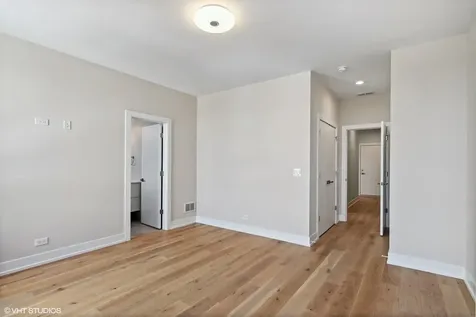 3332 West Irving Park Road Chicago IL 60618