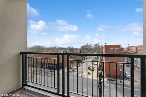 3332 West Irving Park Road Chicago IL 60618